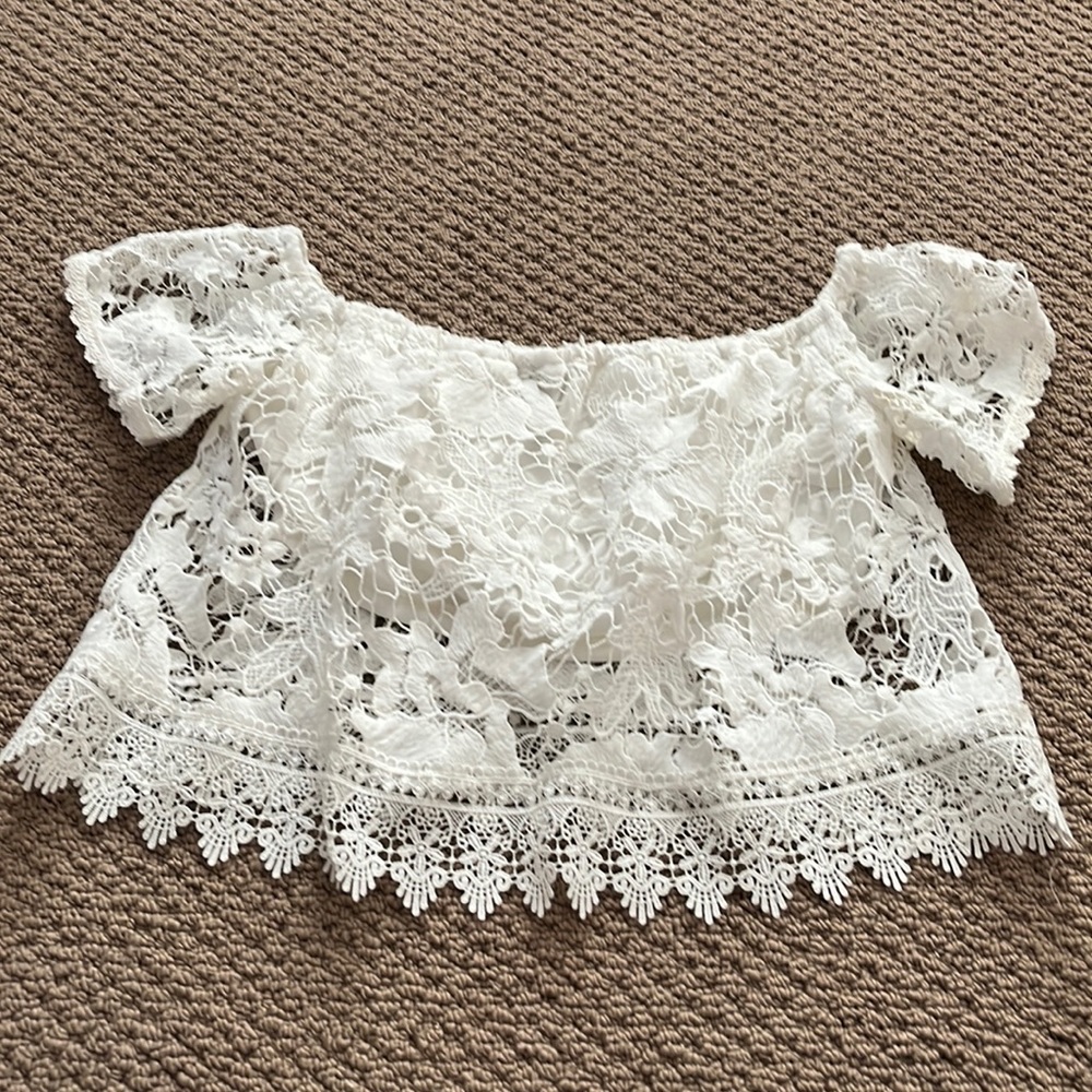 Forever 21 Crochet Blouse— sz S